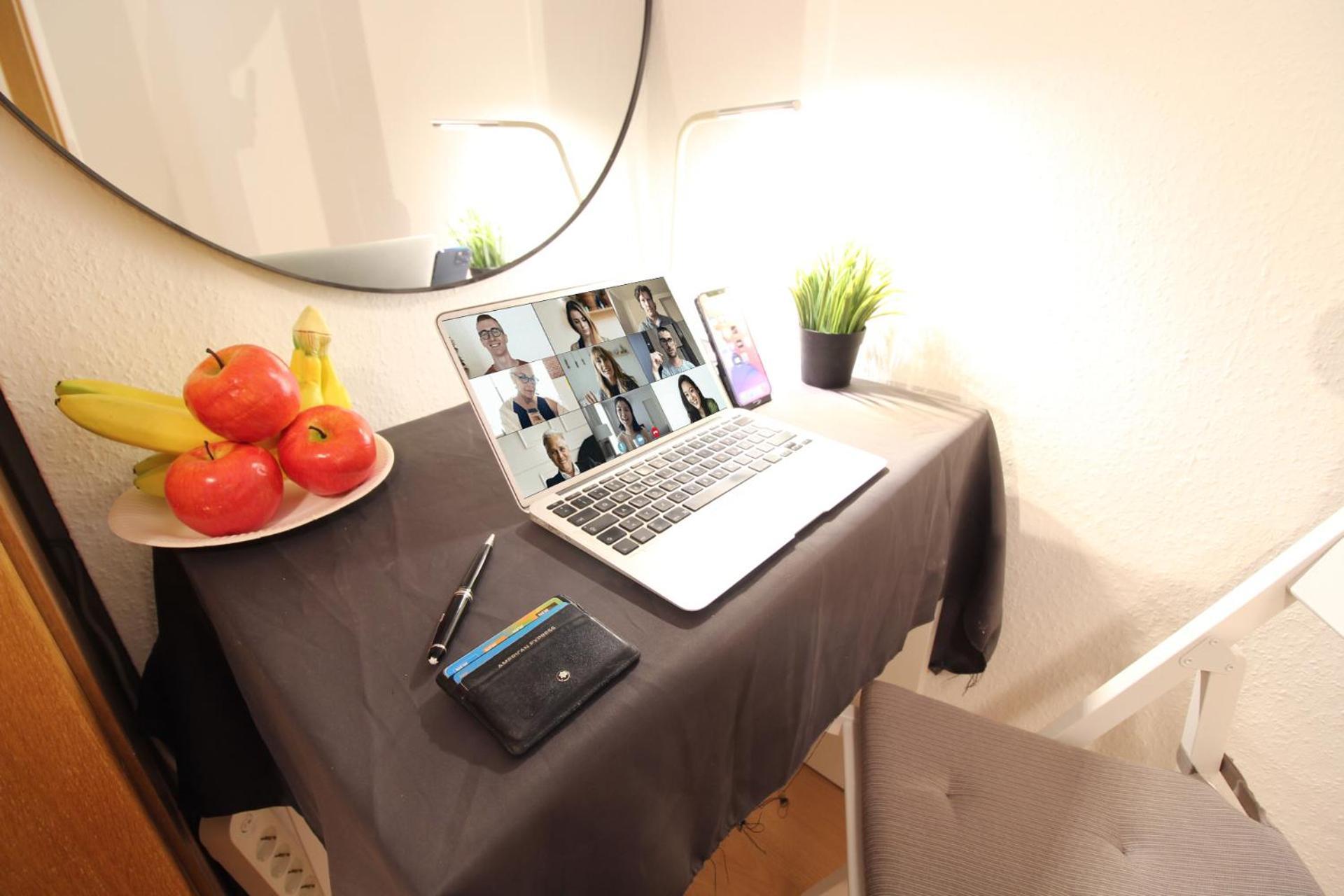 Hotel Ulm Zentrum - Komplettes Zimmer, Hochbett, Android Tv & Eigenem Bad - Perfekt Fuer Familien & Gruppen Exterior foto
